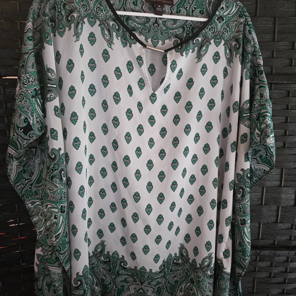 Dana Buchman White and Green Paisley Shirt